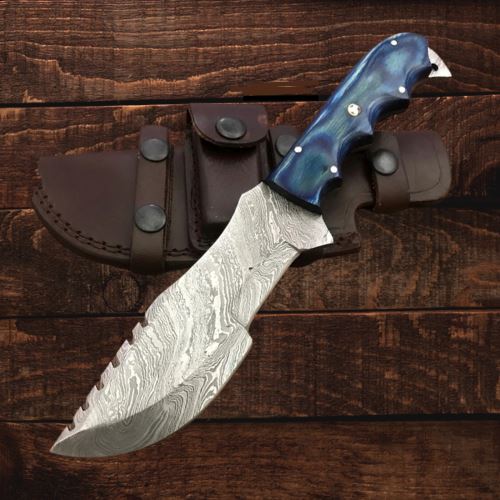 Walnut Damascus Bushcraft Knife  Yellowstone Spirit Southwestern