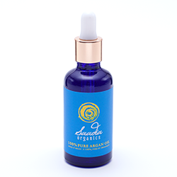 A bottle of Saadia Organics argan oil