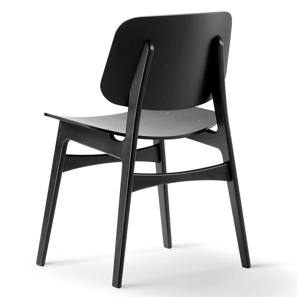 Soborg Wood Base Chair  : The Søborg Chair Was Designed By Børge Mogensen In 1950 As A Functional And Elegant Plywood Shell Chair That Could Be Efficiently Produced Using Contemporary Machining Technology.