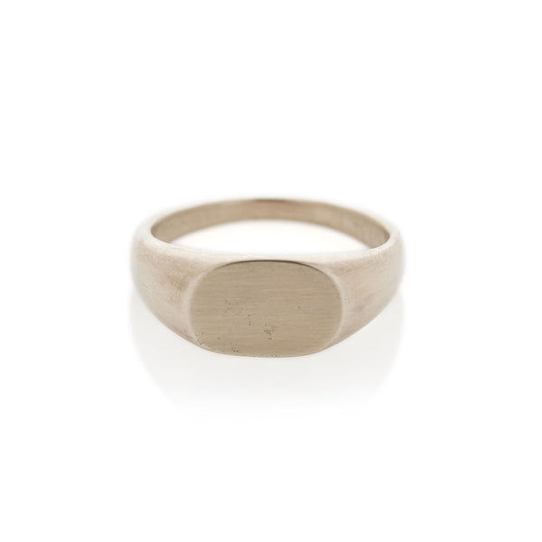 Oval Signet Ring in White Gold