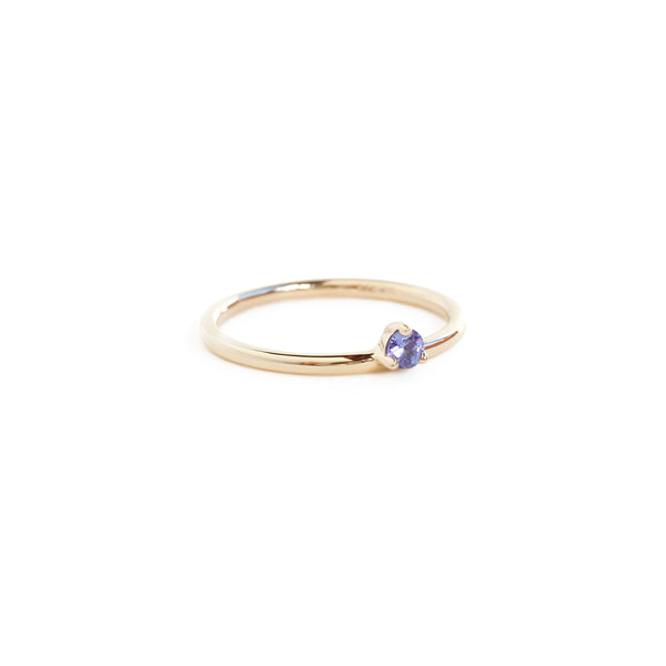 Three Claw Mini Tanzanite Ring in Yellow Gold