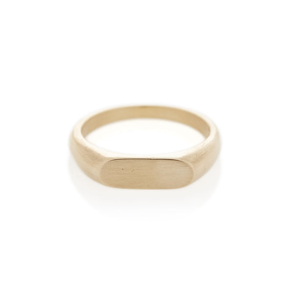 Vista Signet Ring in Yellow Gold