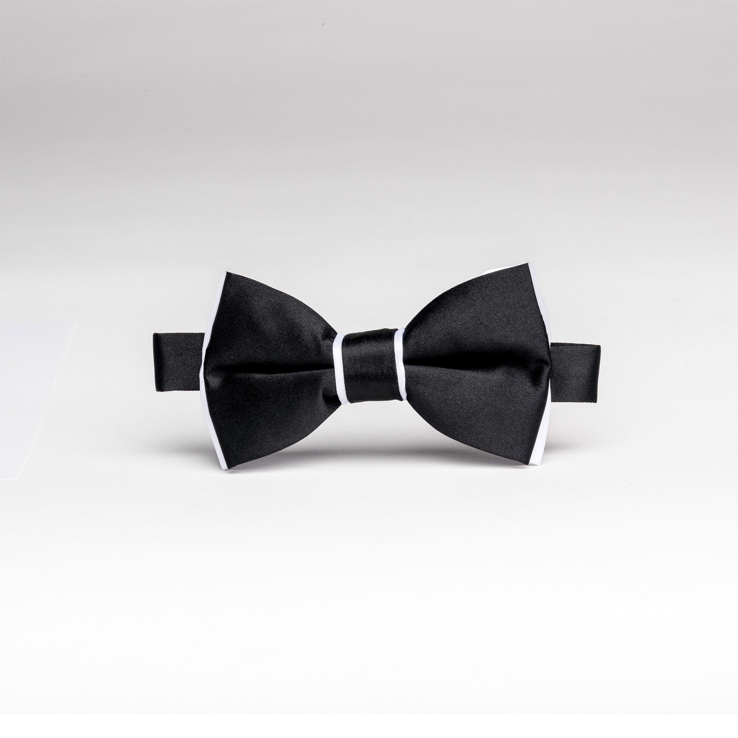 Black Satin Self-Tie Bow Tie – tmlewinuk