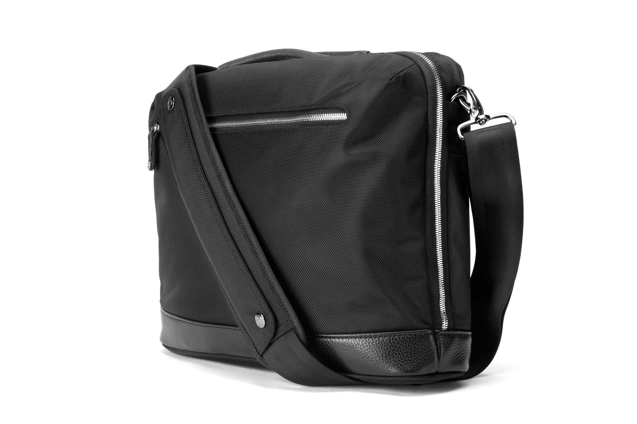 Modern laptop bags for any MacBook, MacBook Pro or PC - booqbags