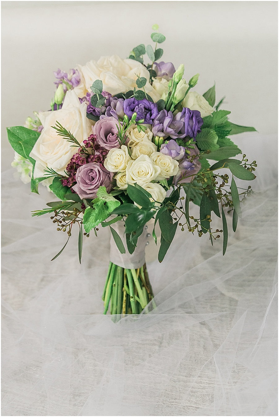 little miss lovely floral design // heritage shores wedding // manda weaver photography