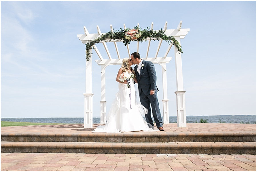 little miss lovey floral design // tiffany caldwell photography // blush white and navy wedding flowers // rehoboth beach country club wedding