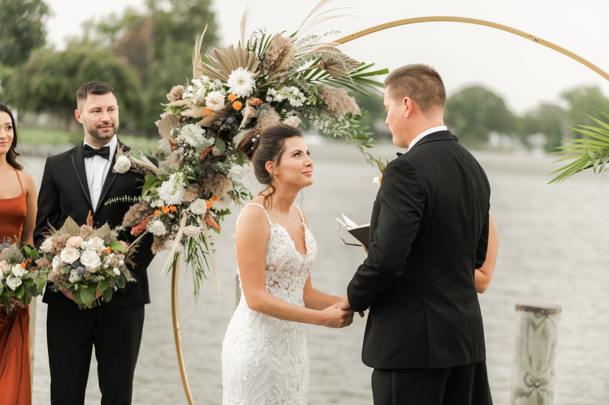 little miss lovely floral design // lewes de wedding florist