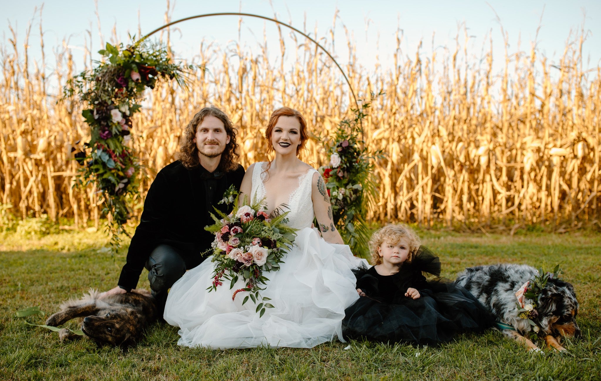 little miss lovely floral design // salisbury, md delmar, de wedding florist