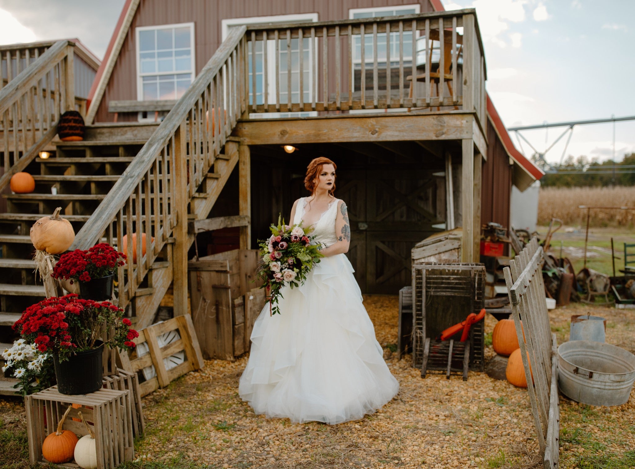 little miss lovely floral design // salisbury, md delmar, de wedding florist