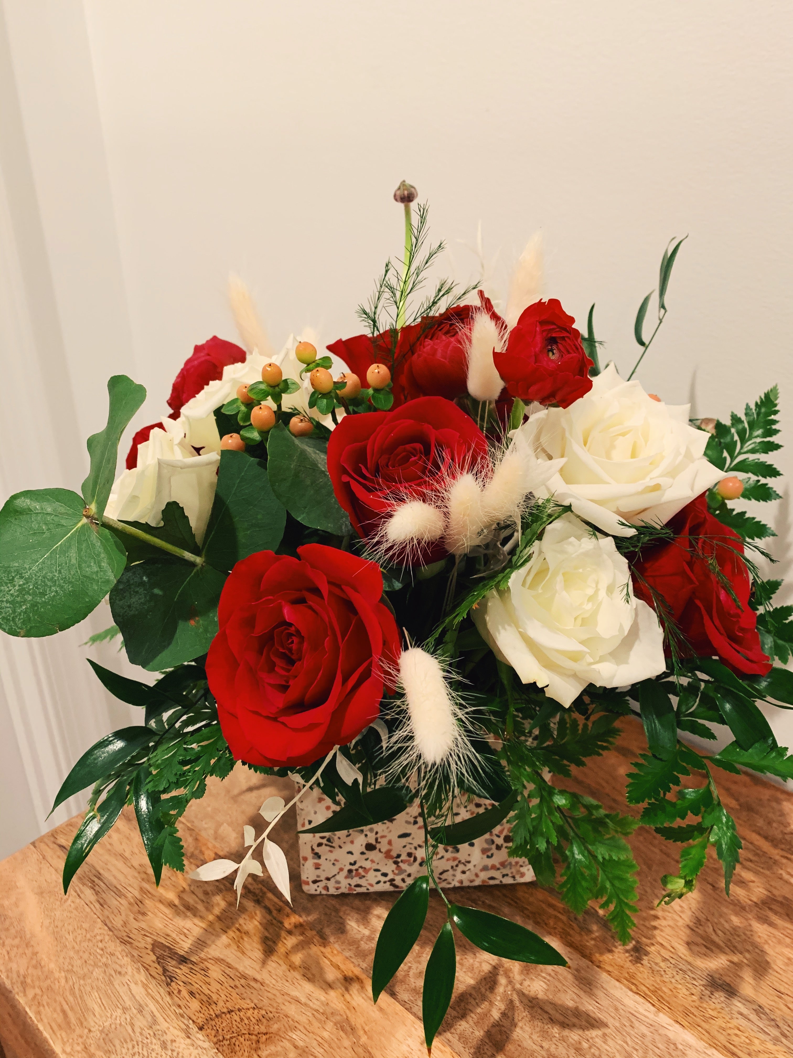 valentine's day flowers // ocean city, md florist // little miss lovely floral design