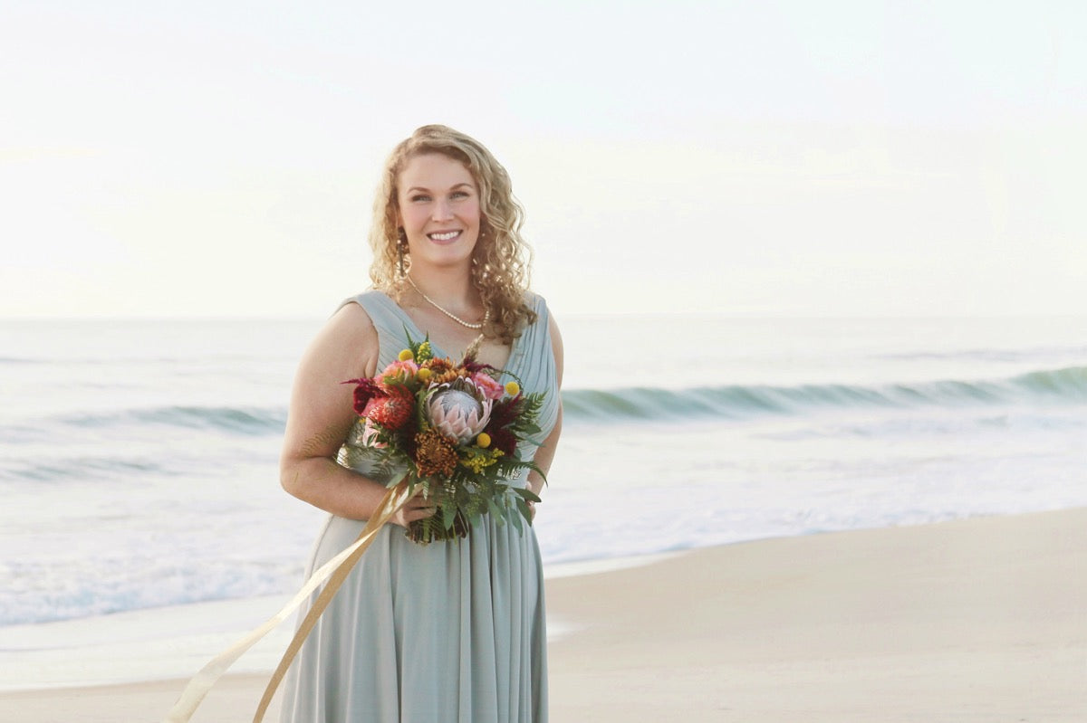 little miss lovely floral design // ocean city maryland // assateague island beach wedding florist // geometric colorful pampas grass fall wedding