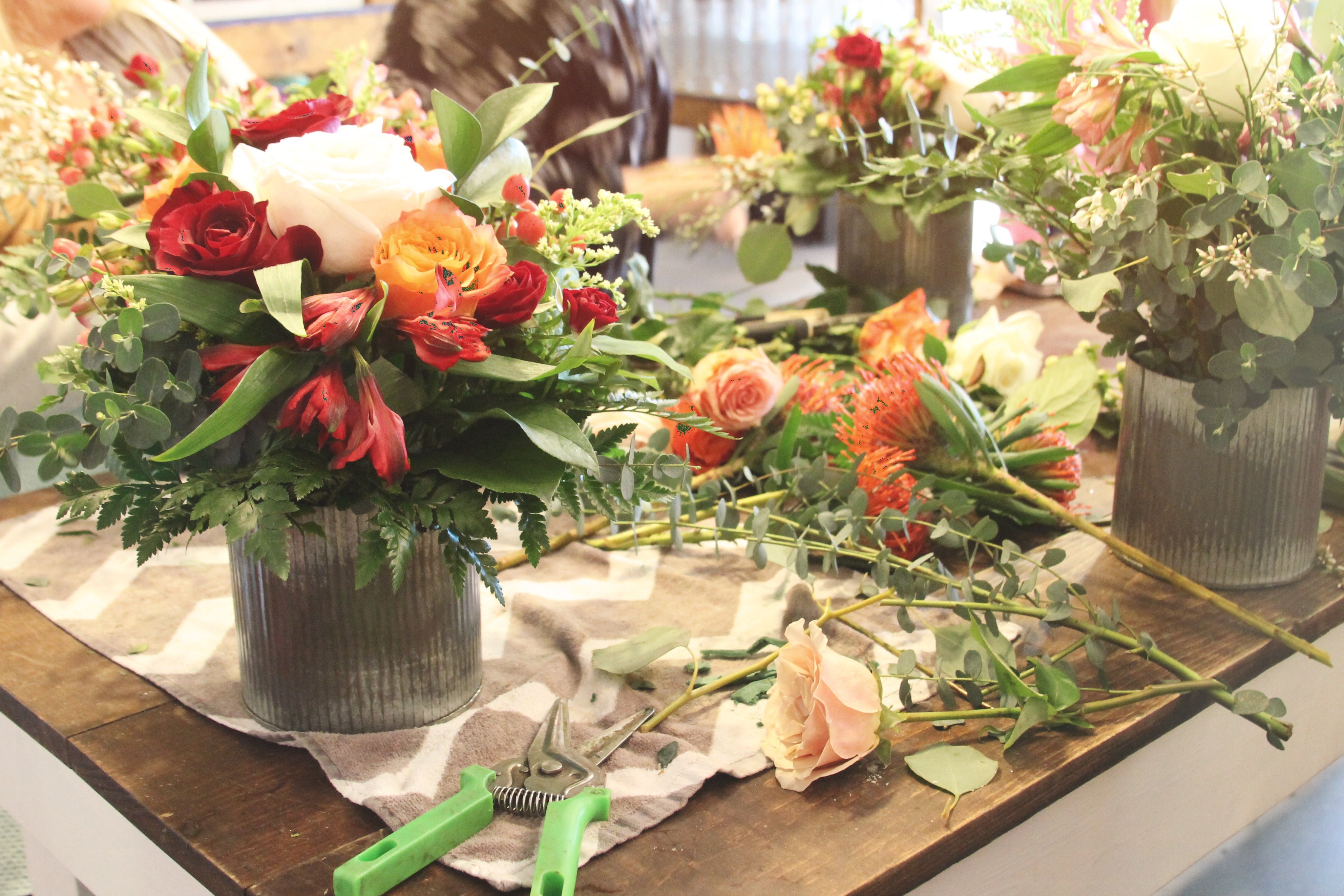 little miss lovely floral design // galentine's day soiree // valentine's day flower workshop // ocean city md florist