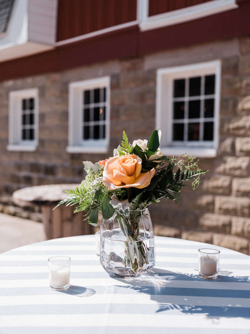 little miss lovely floral design // hopkins heartland lewes rehoboth de wedding florist