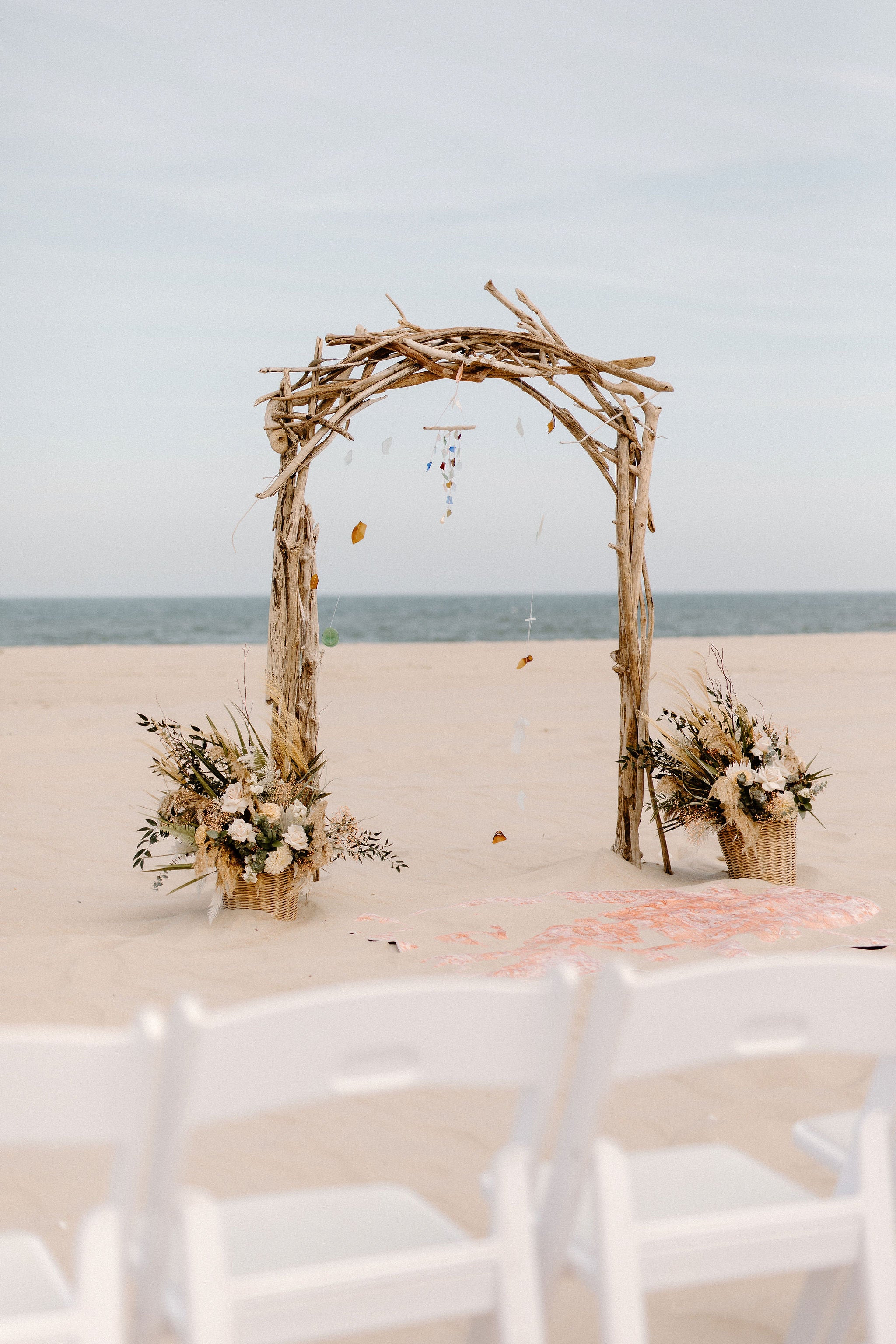 little miss lovely floral design // indian river life saving station wedding // rehoboth beach dewey beach wedding florist