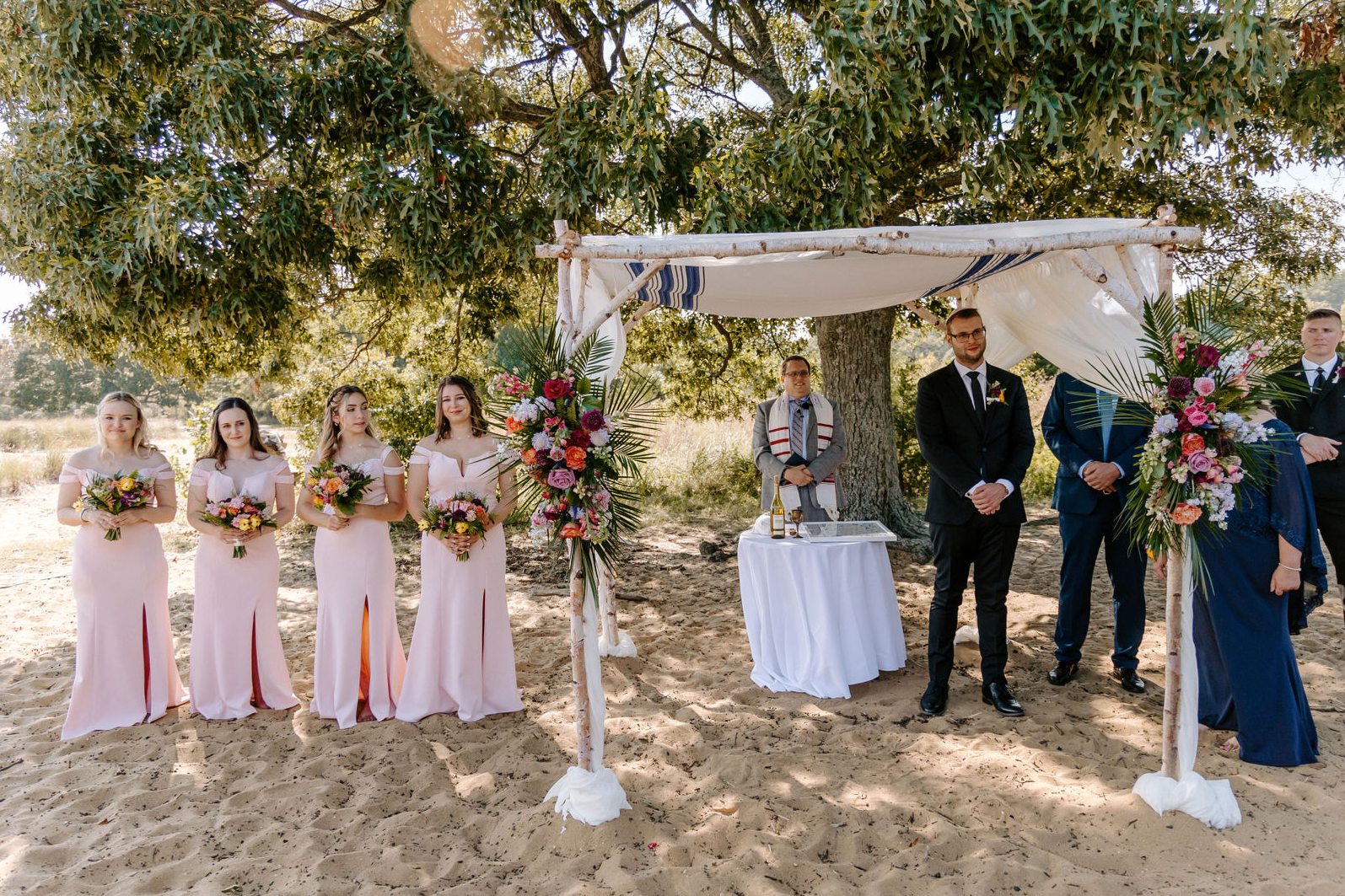 little miss lovely floral design // chesapeake bay foundation wedding annapolis md
