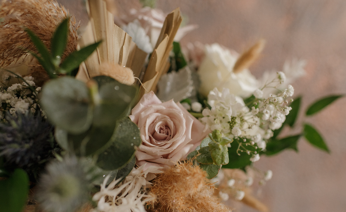 little miss lovely floral design // snow hill, md wedding florist castle farm ocean city