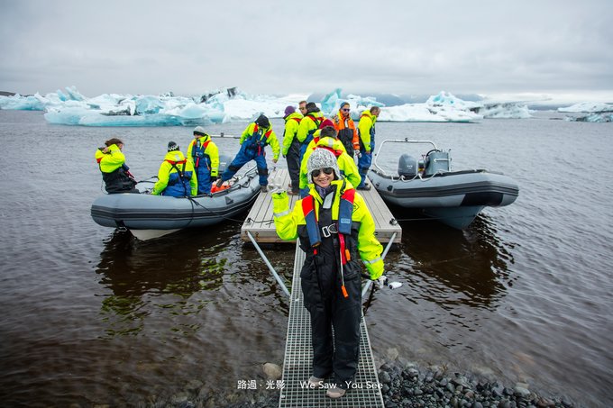 boating on Ice lake