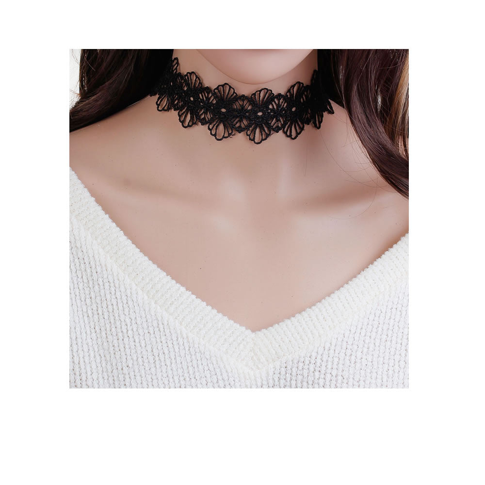 lace flower choker