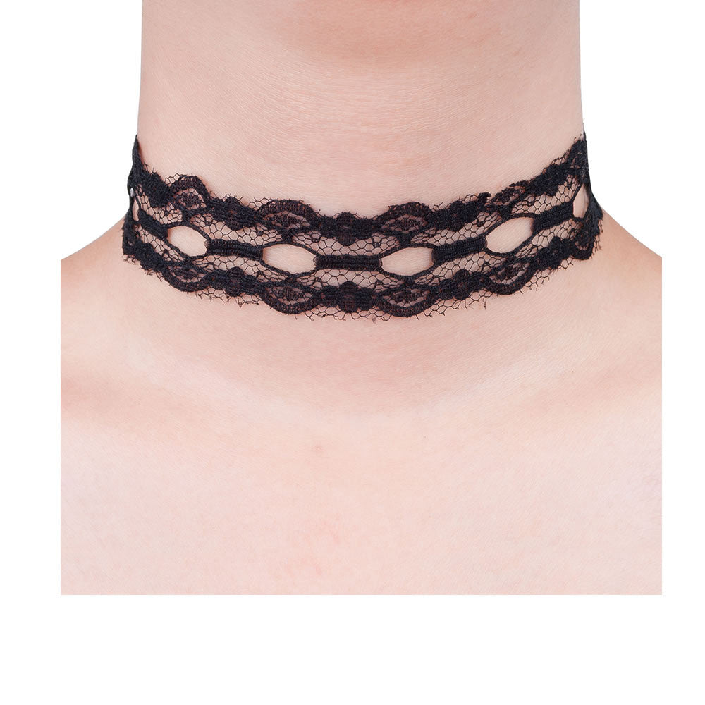 lace choker necklace