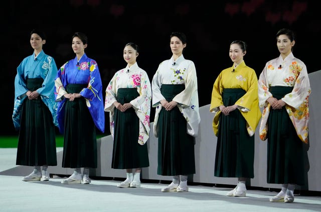 2020 Tokyo Closing olympics, hakama-kimono