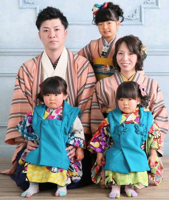 Yoko's nephew's family photo