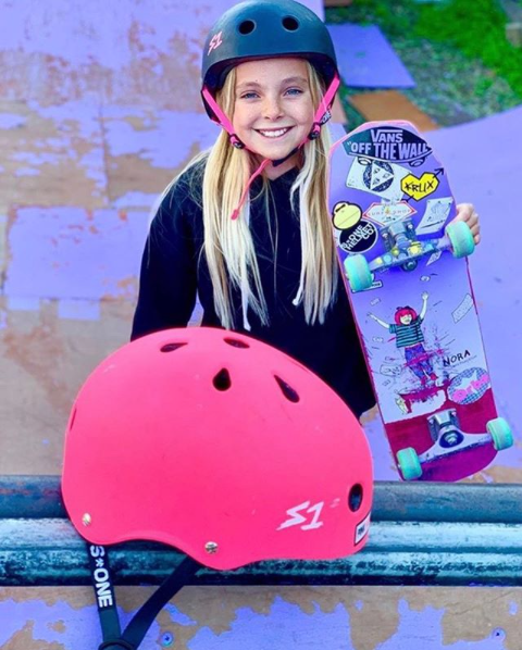 girls skateboard helmet