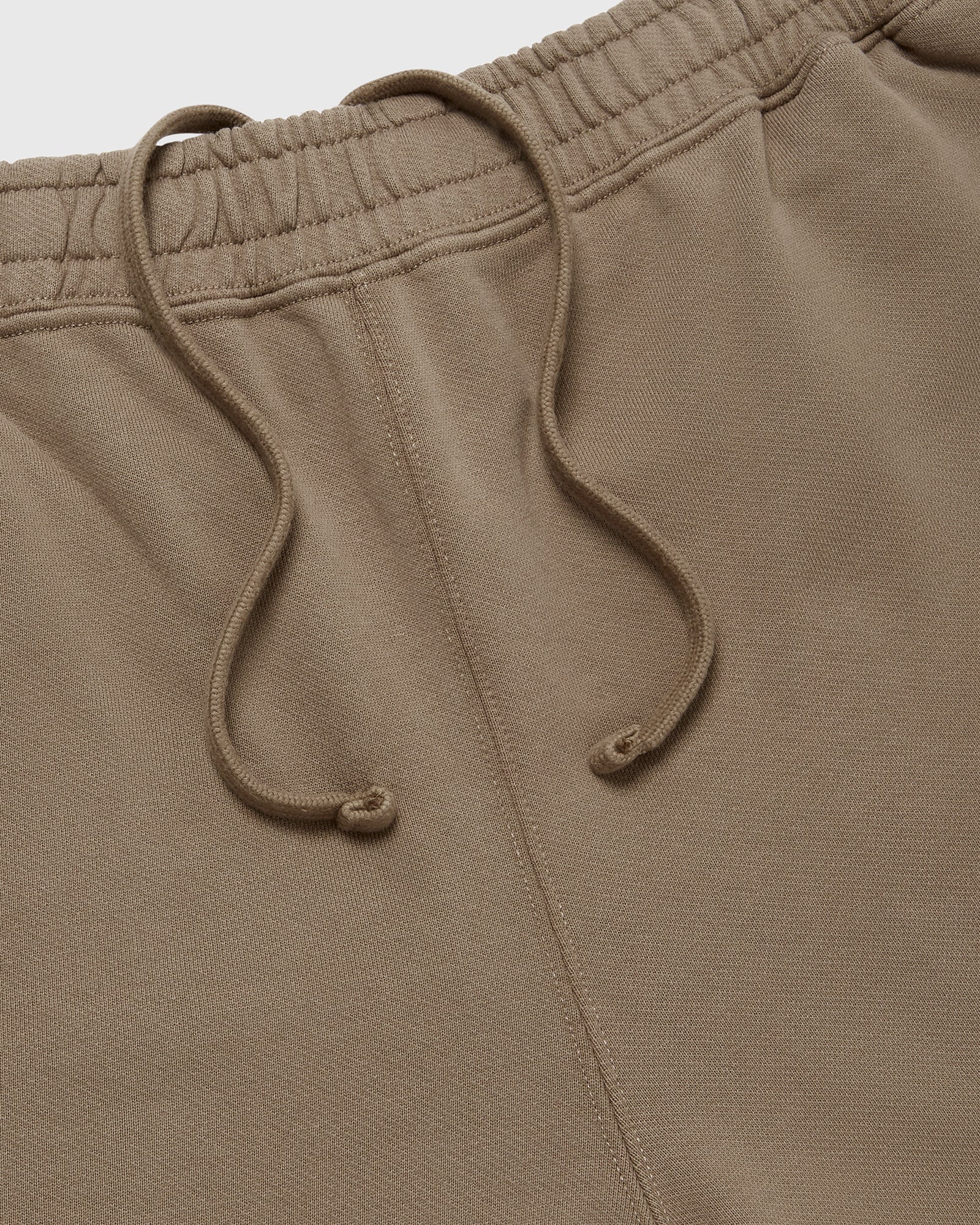 Classic Sweatshort - Taupe