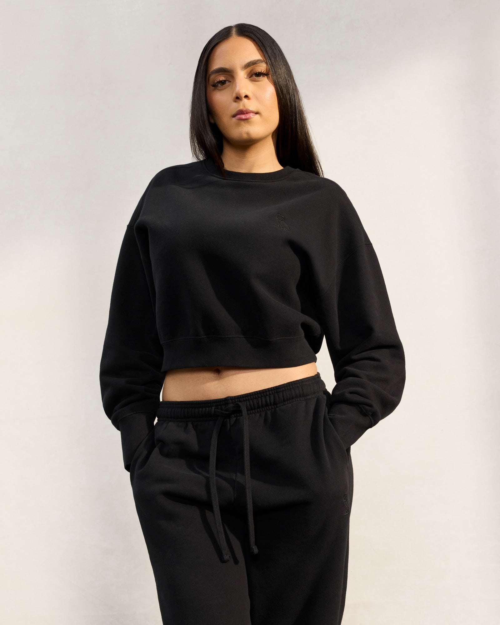 Cropped Crewneck - Black