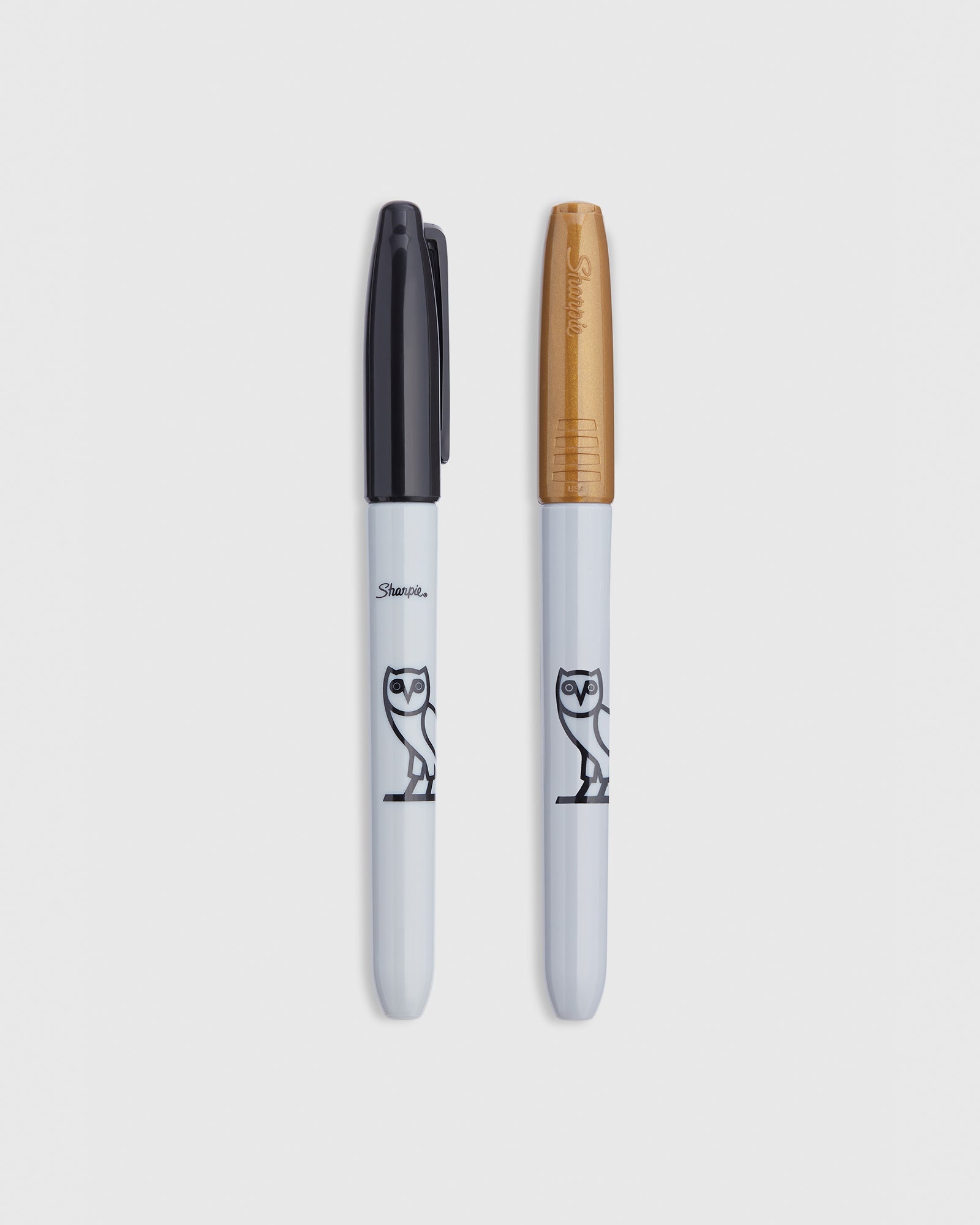 White and Black Paint Marker Combo 2-Pack