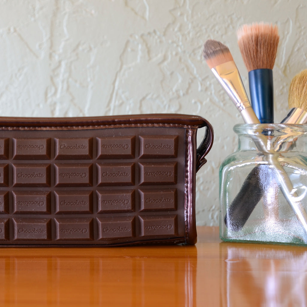 Make-up Chocolate Bar Bag National Store