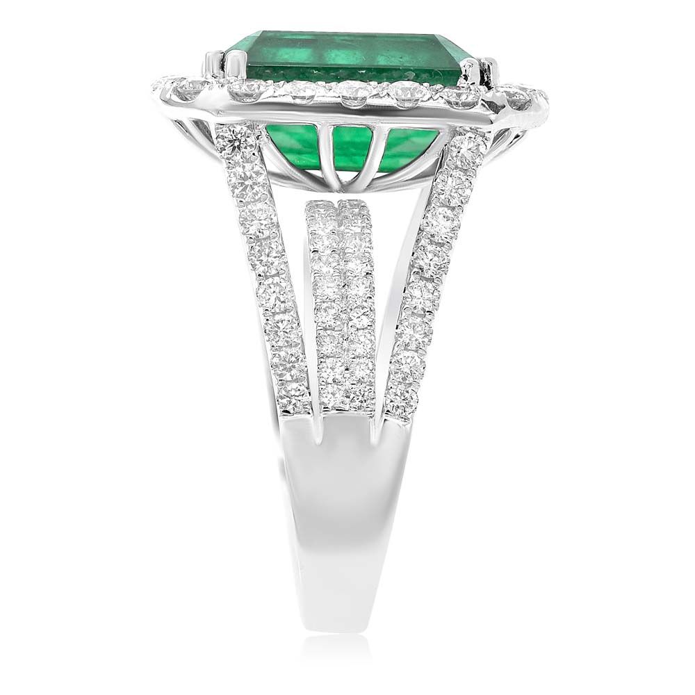 Emerald & Diamond Ring