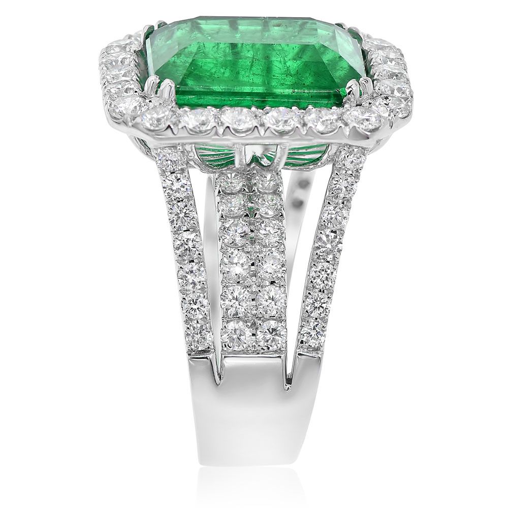 Emerald & Diamond Ring