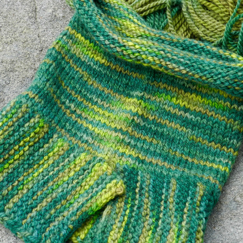Dye Hard Knit Easy Cowl Pattern Solitude Wool