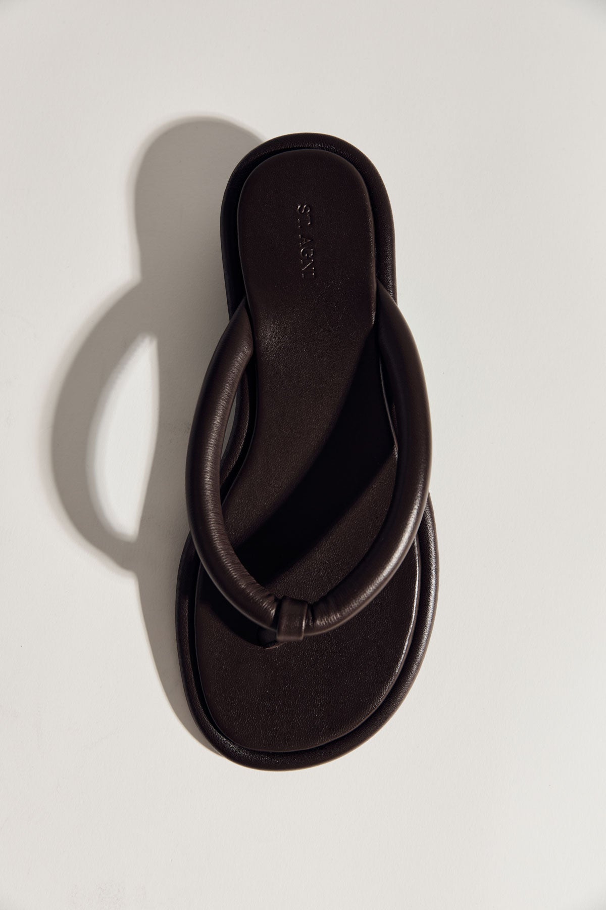 St Agni Leather Flip Flops In Chocolate