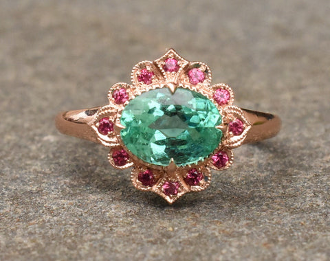 Ring Featuring Colombian Emerald from Chivor 