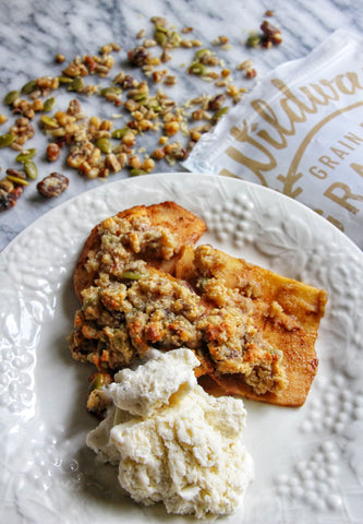 delicious vegan apple crumble