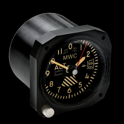 Limited Edition Replica Altimeter Instrument Desk Clock In Matt