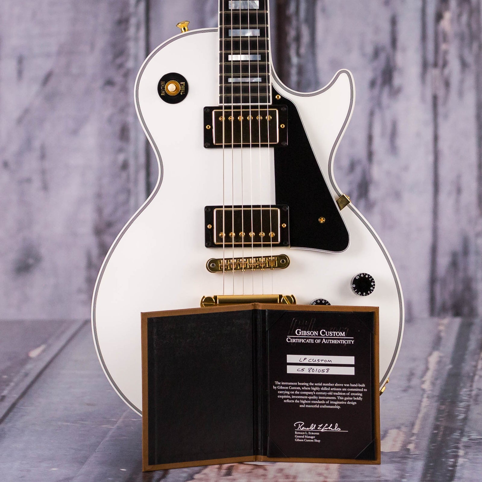 gibson custom black and white