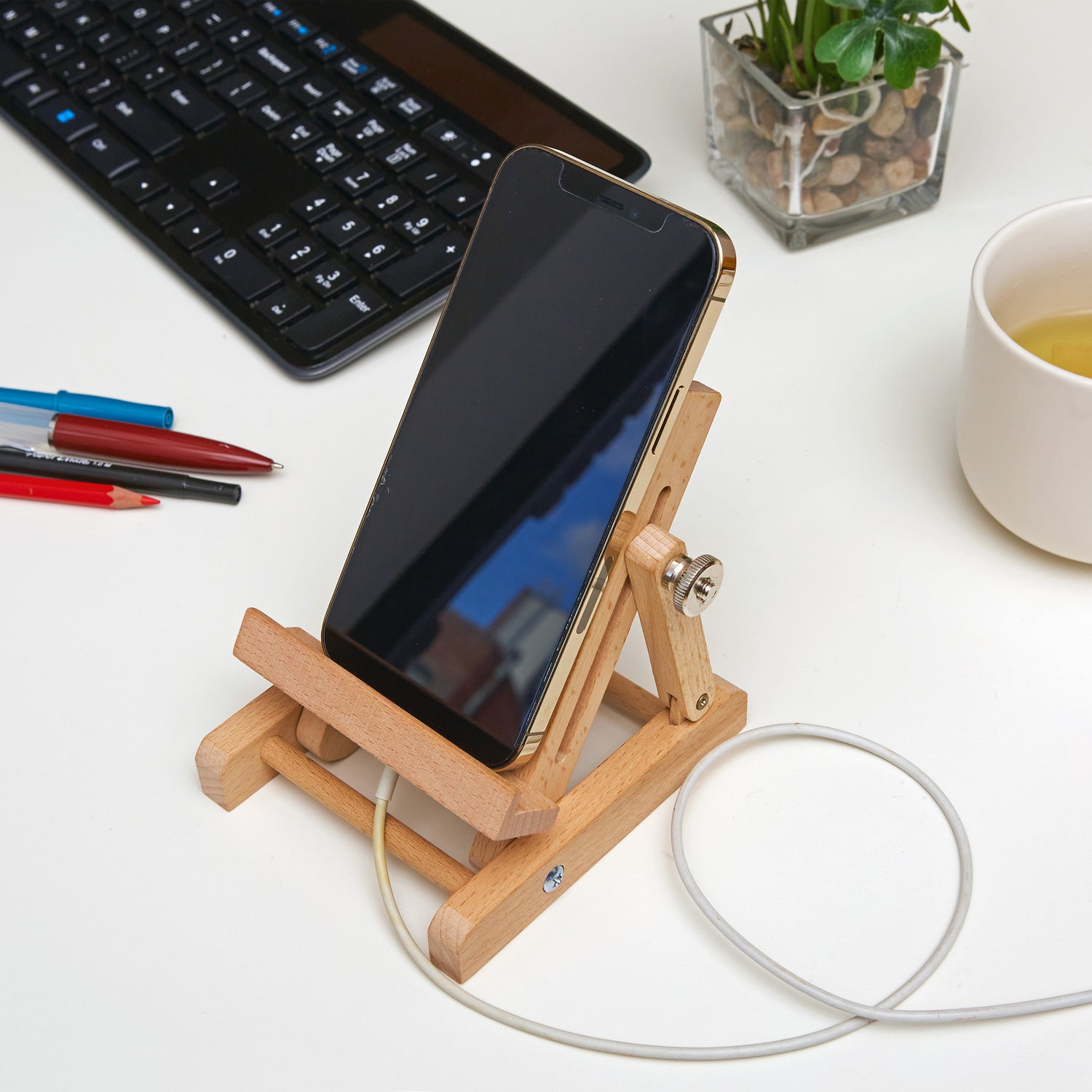 Porte-téléphone en bois - Baleine - ON RANGE TOUT