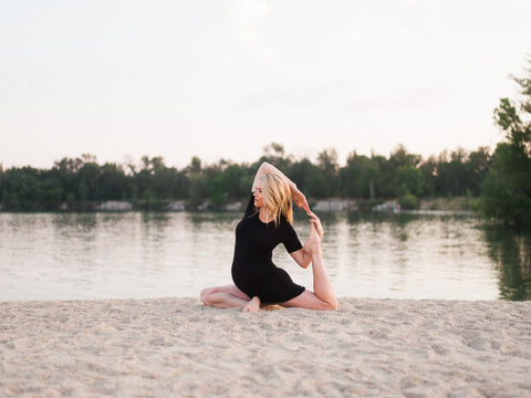 pregnant mom doing yoga