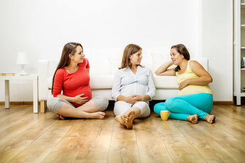 distract yourself to balance mood swings during pregnancy