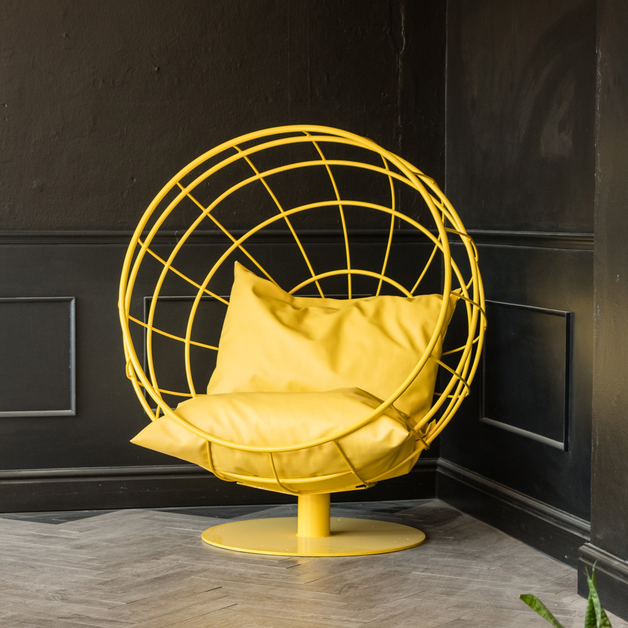 Bubble chair – Louw Roets Design