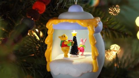 Disney Winnie the Pooh A Smalli Gift Ornament With Light and Motion