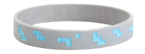 MINECRAFT DIAMOND BRACELET: MEDIUM