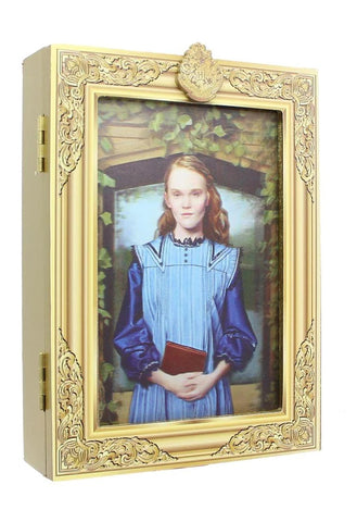 HARRY POTTER ARIANA DUMBLEDORE SECRET COMPARTMENT PICTURE FRAME