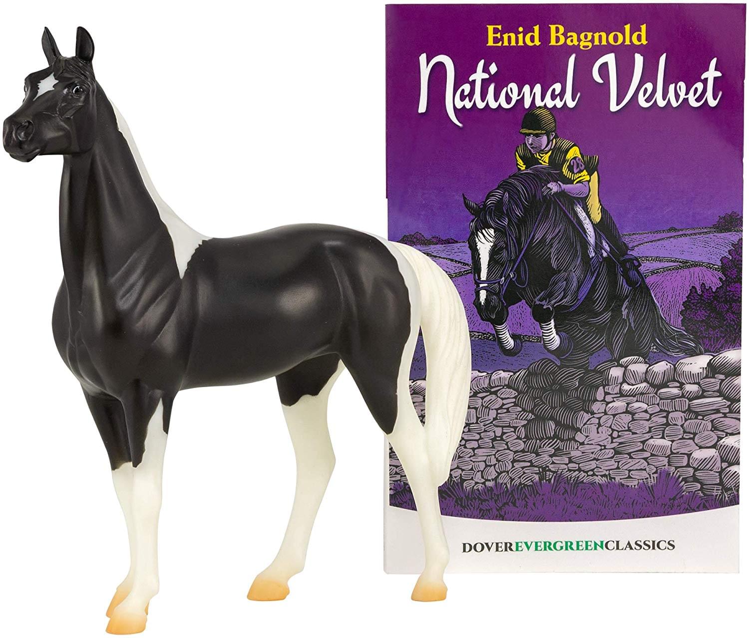 Breyer Breyer Freedom Series 1:12 Scale National Velvet Horse And Book Set