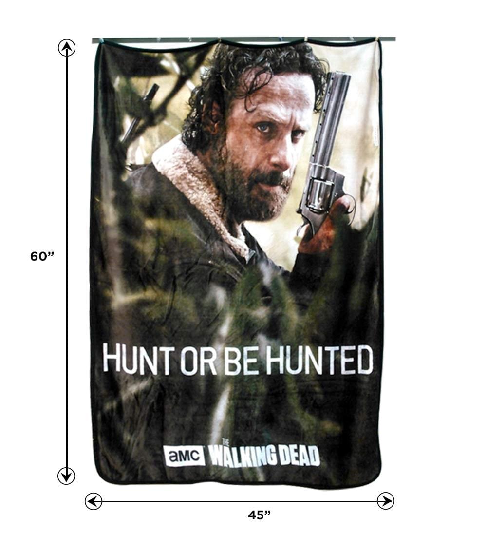 Walking Dead Hunt Be Hunted 45x60 Fleece Throw Blanket Free Ship Toynk Toys