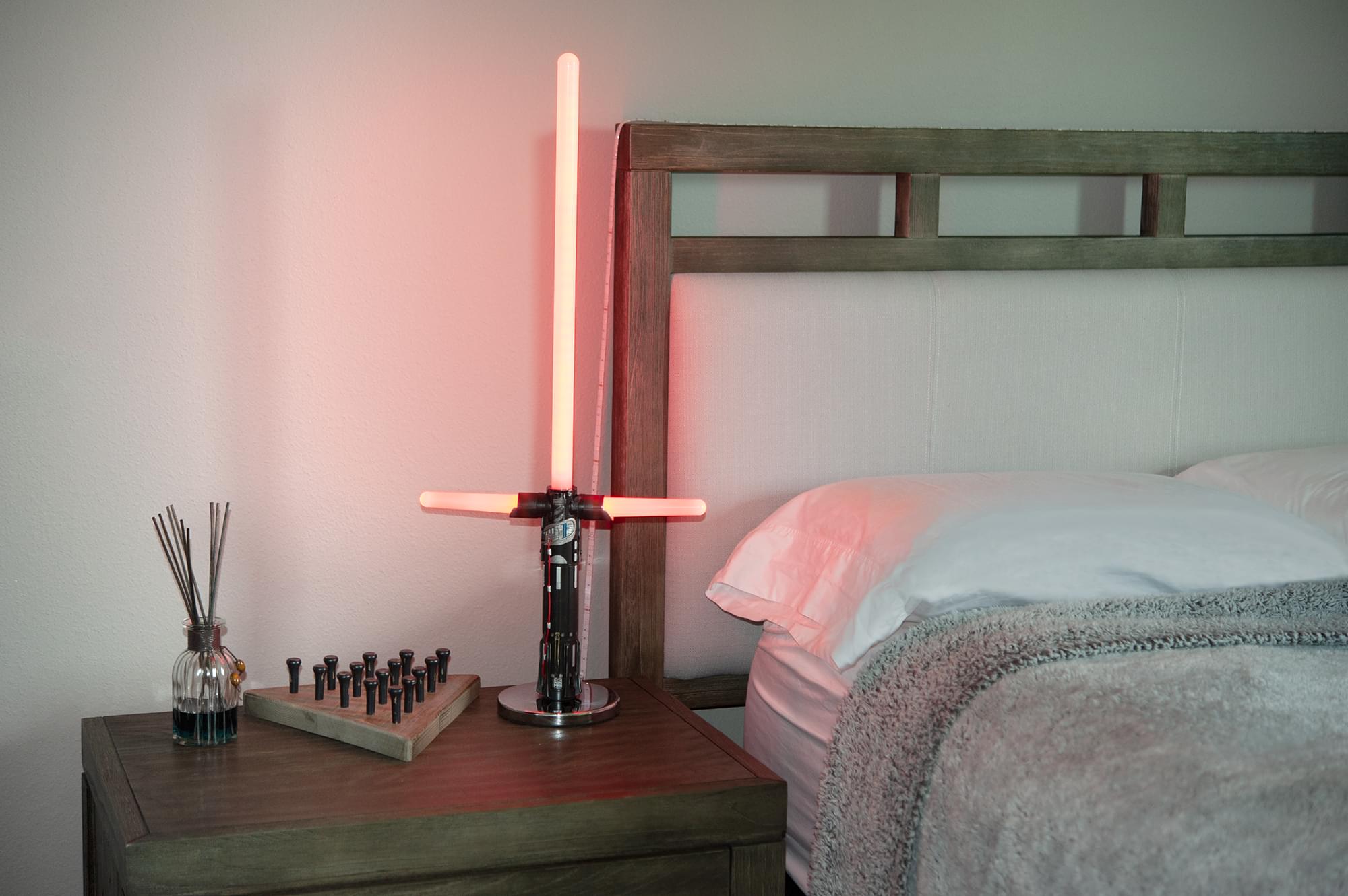 Star Wars 31 5 Inch Kylo Ren Lightsaber Led Desktop Lamp