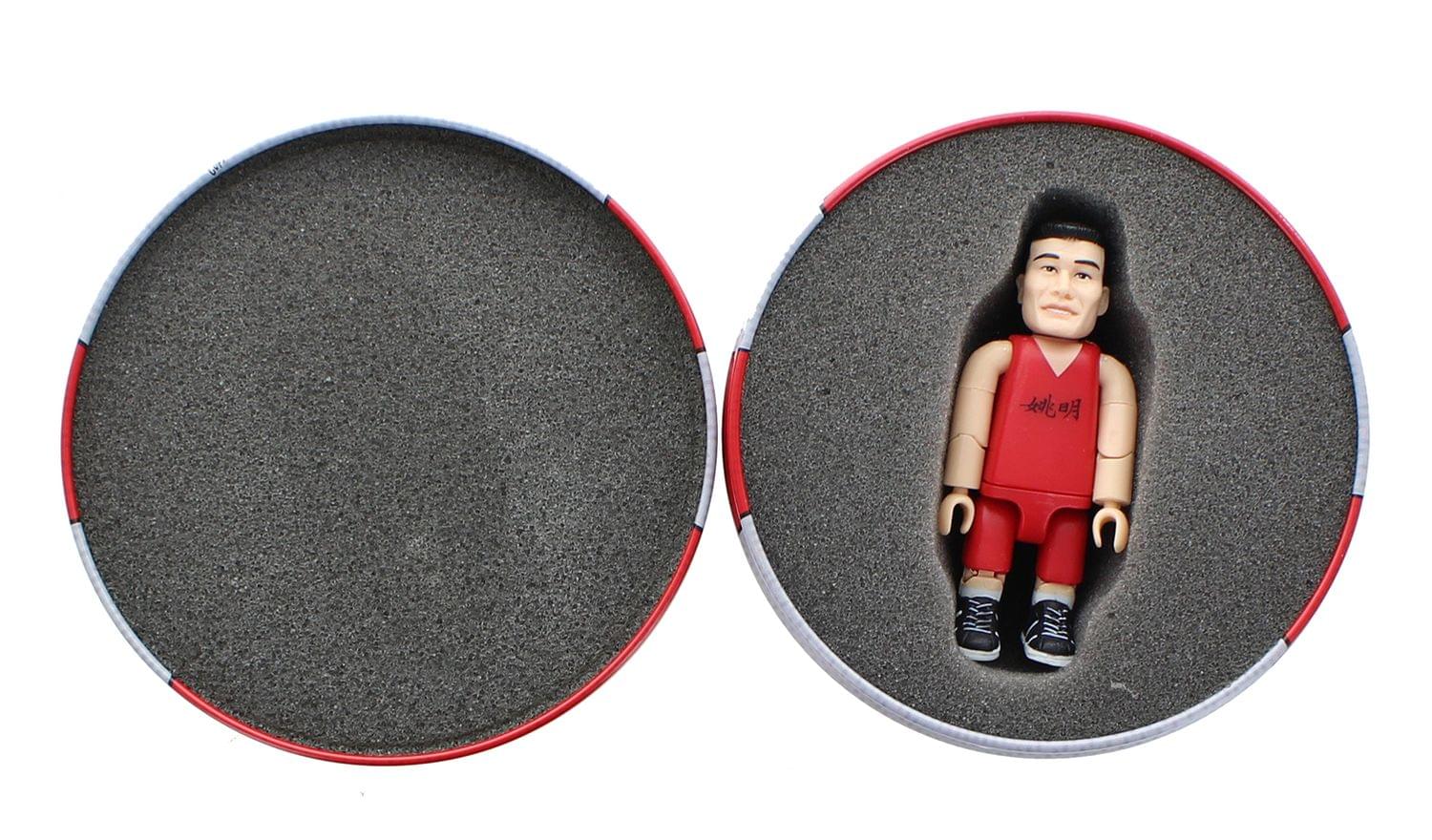 Houston Rockets Exclusive NBA SMITI Mini Figure , Yao Ming In Collectible Tin