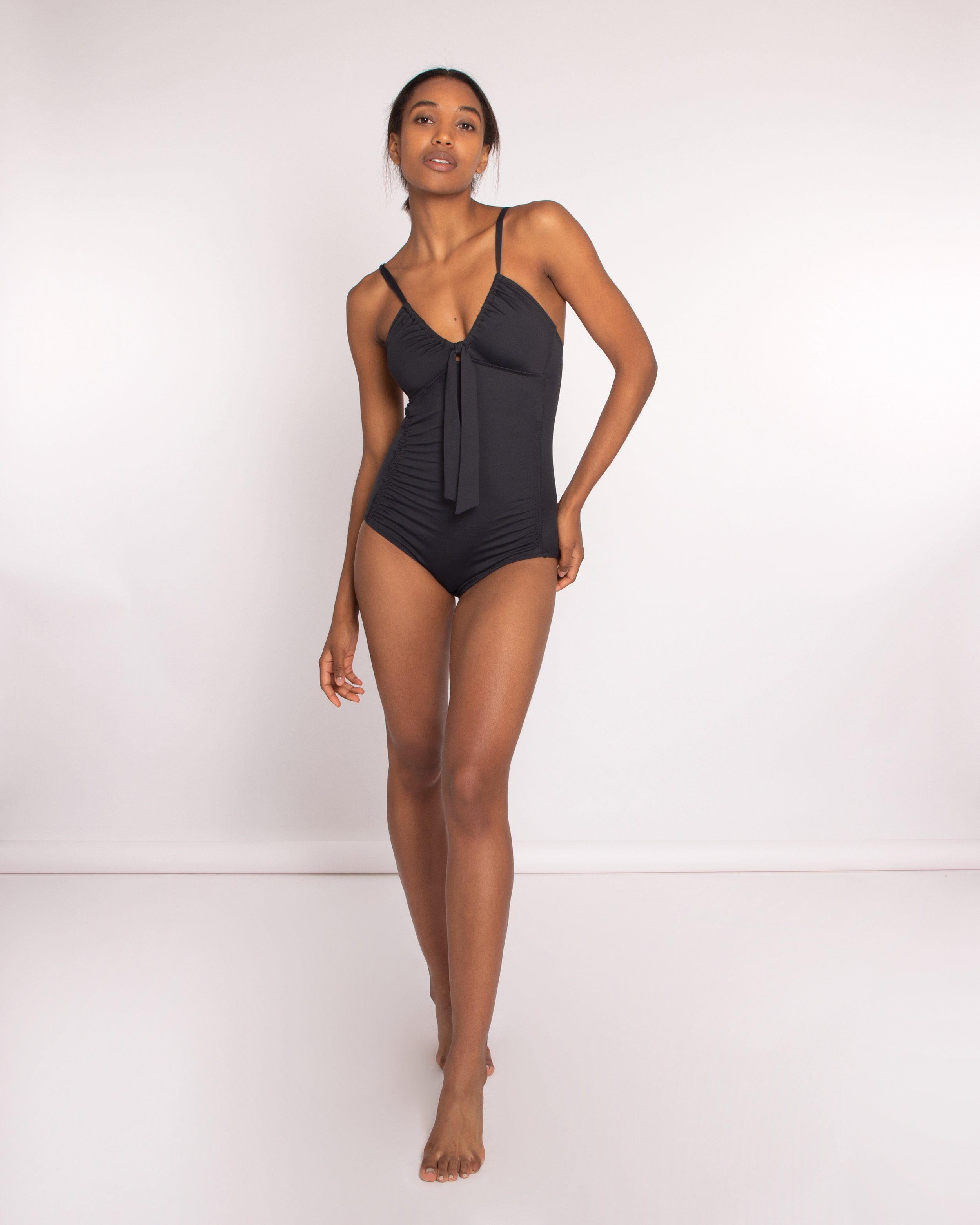 dionne maillot A/B cups, malia mills